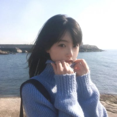 佛前灯下不见君